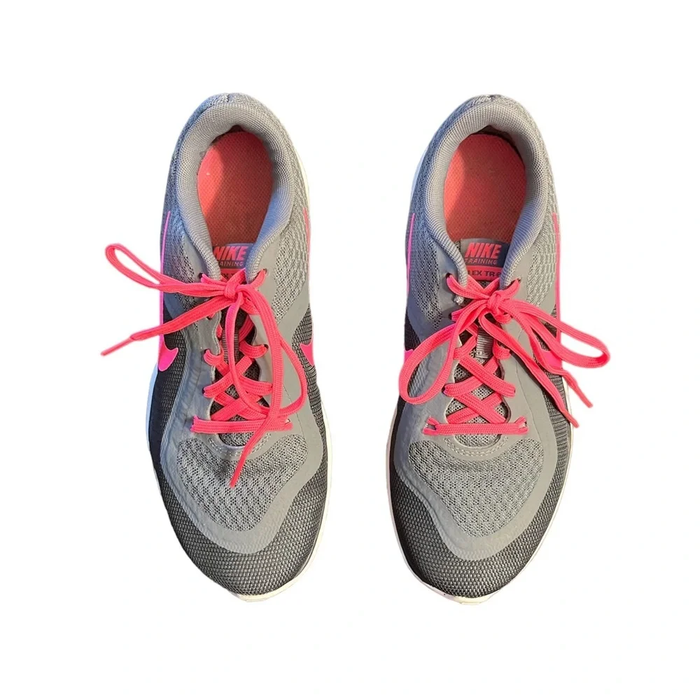 Nike training flex TR6 gray with pink laces